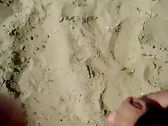 একটি অর্ধেক বাংলা সেক্সি ভিডিও গান পালা দিয়ে শুরু হয় - ভাল মানের